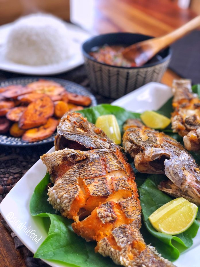 Crispy whole fried fish | Swahili Food